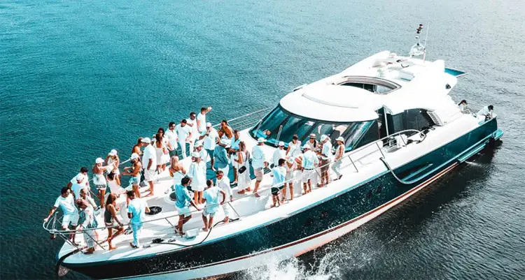 Party Yacht Rental in Dubai